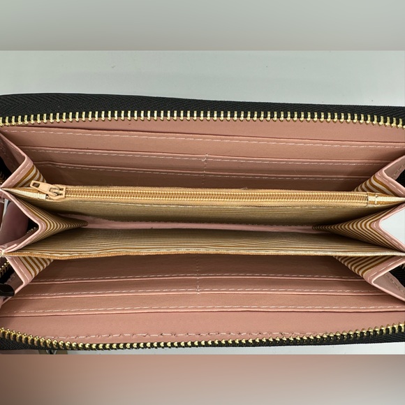 Western Style Floral Tooled PU Leather Wristlet Wallet - Large Capacity Gift - Picture 6 of 8